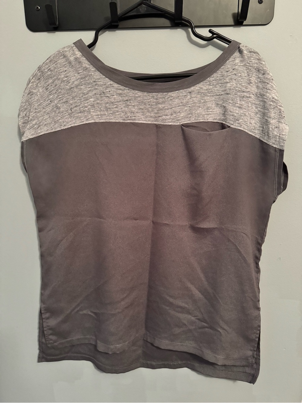Banana Republic Gray Two-Tone Crewneck Top